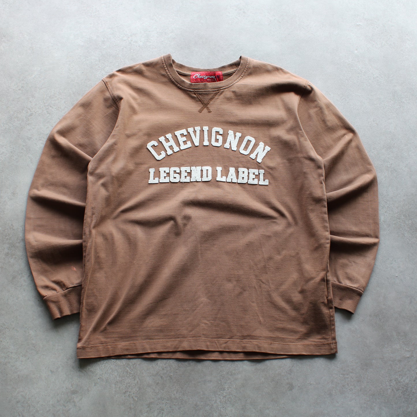 Chevignon “Legend Label” Vintage Long Sleeve – Brown (Man-L)