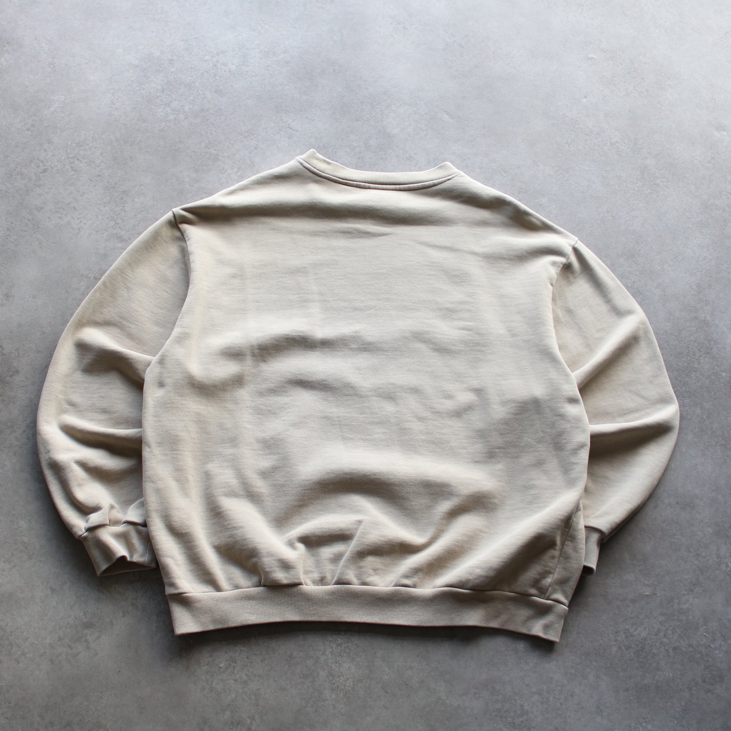Levi’s Minimal Logo Sweatshirt – Beige (Man-XS)