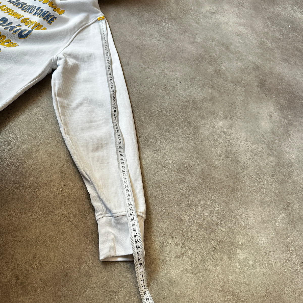 Daily Paper White Small Chest Logo Hoodie M