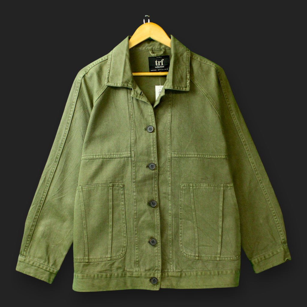 Jeansjacke aus der TRF-Kollektion