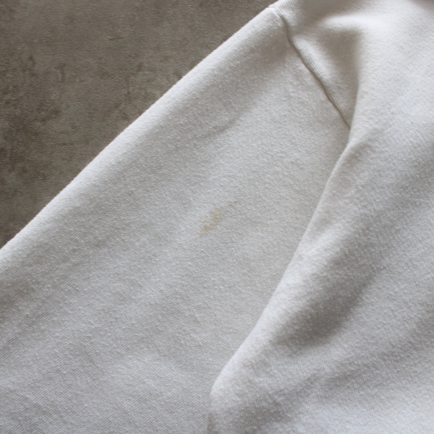 Jerzees Vintage White Embroidered Sweatshirt (Woman-L)