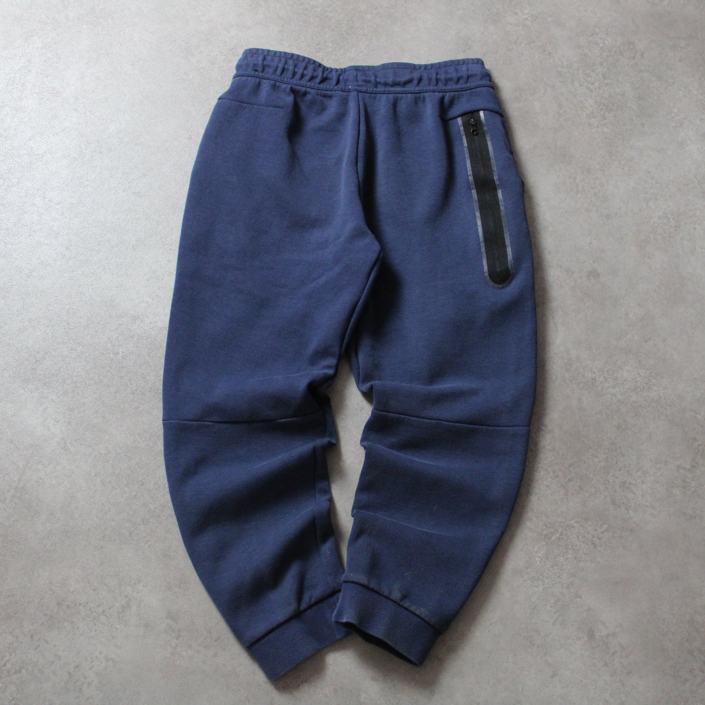 Nike Tech Jogginghose (Kinder - 147 cm)