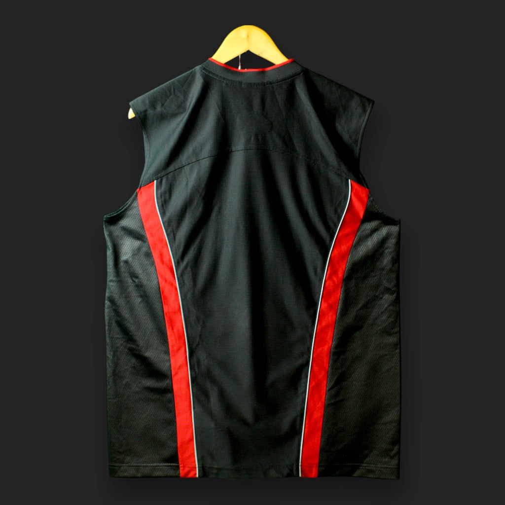 Adidas Basketball-Tanktop (Größe M)
