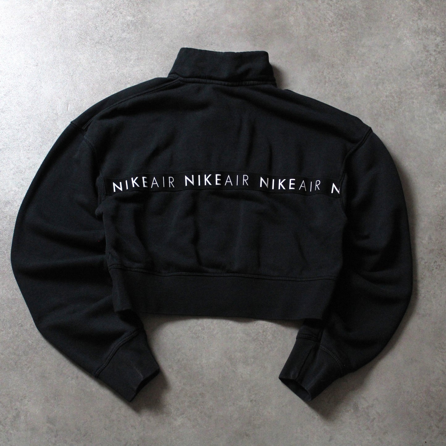 Nike 1/4 Zip Crop Sweater (Woman-XS)