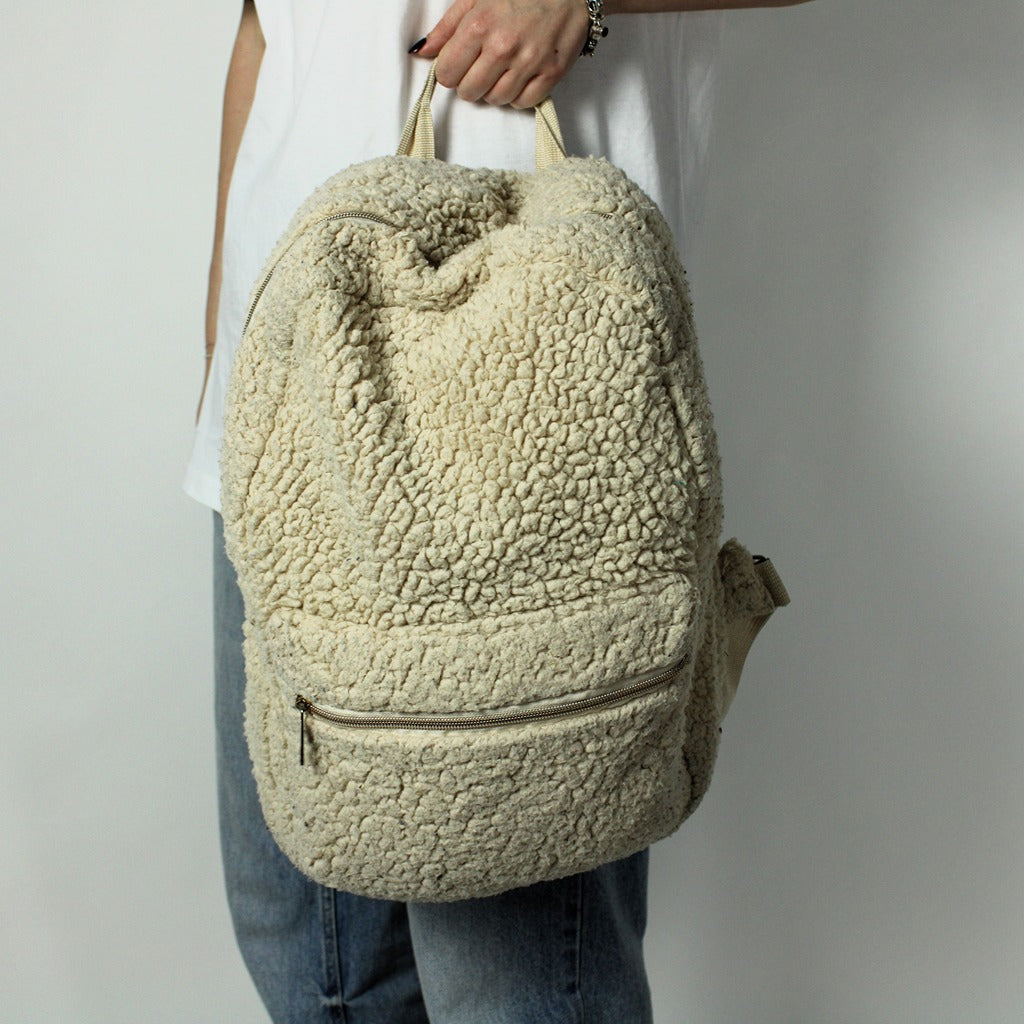 Flauschiger Rucksack