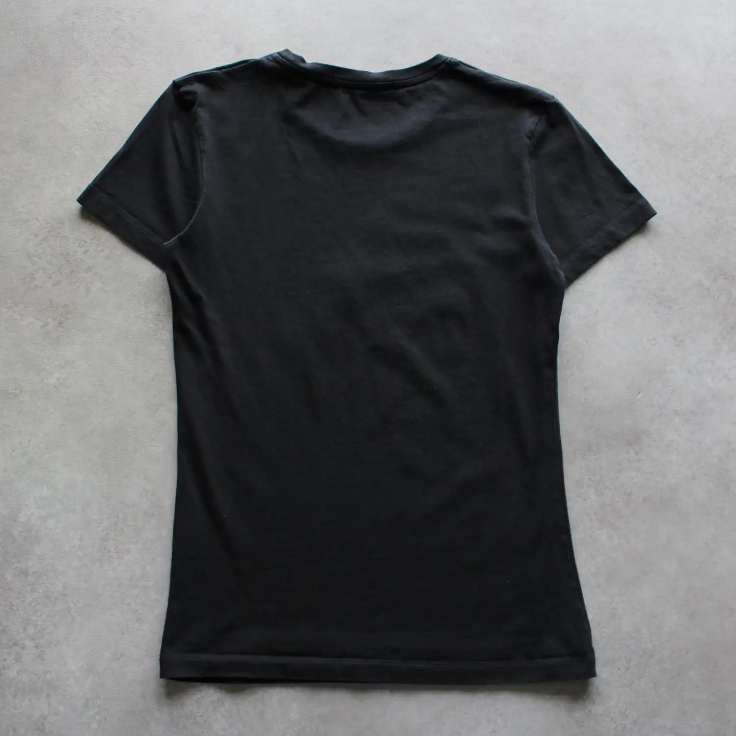 Calvin Klein Monogram Logo Tee – Black (Woman-S)
