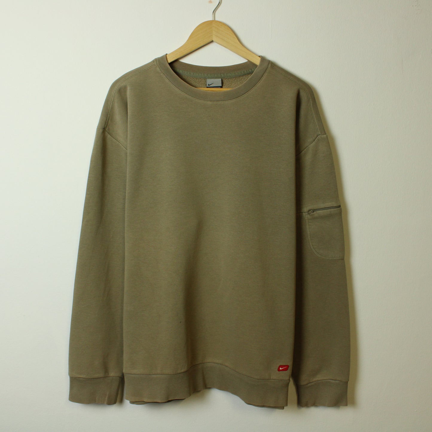 Nike Vintage Sweater (Size-XL)