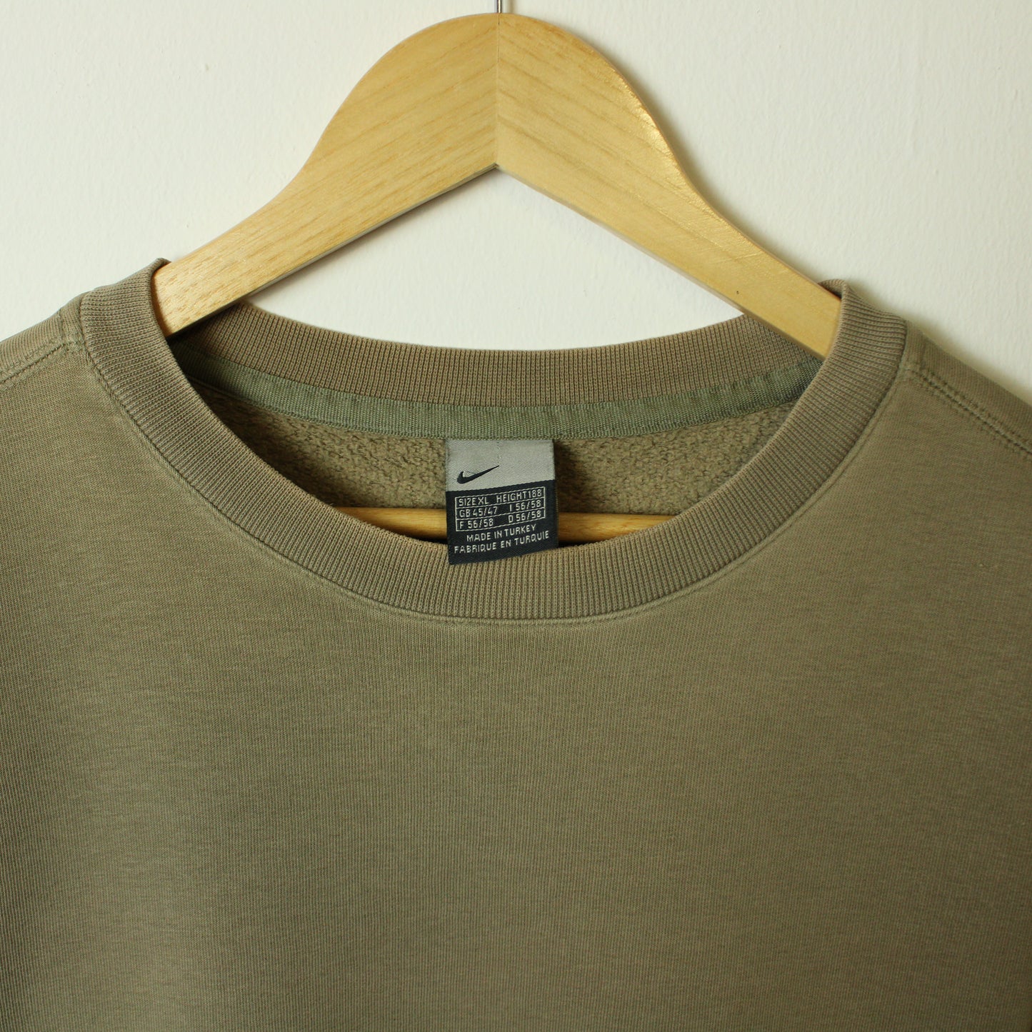 Nike Vintage Sweater (Size-XL)