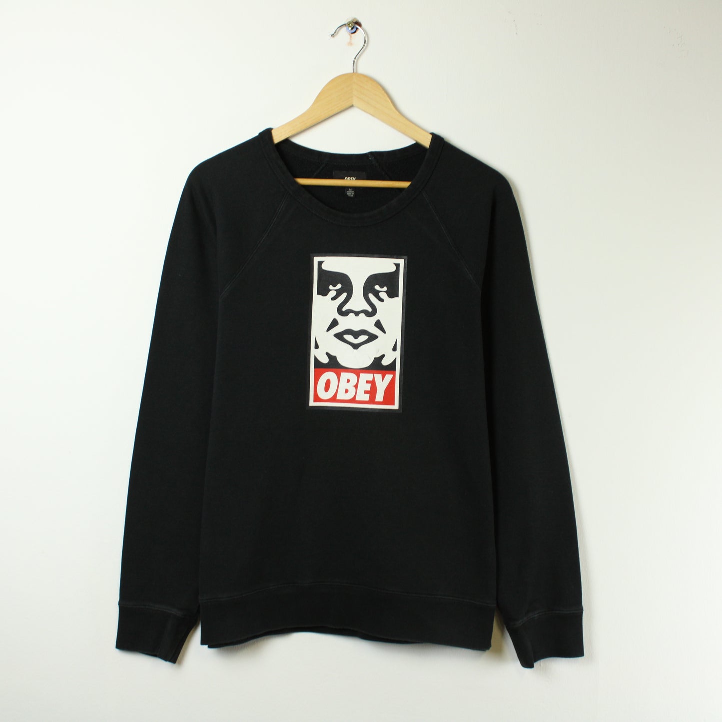 Bedruckter Pullover von Obey (Größe M)