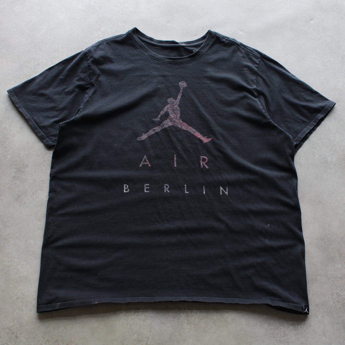 Nike Air Jordan Berlin Printed T-Shirt (Man-XL)