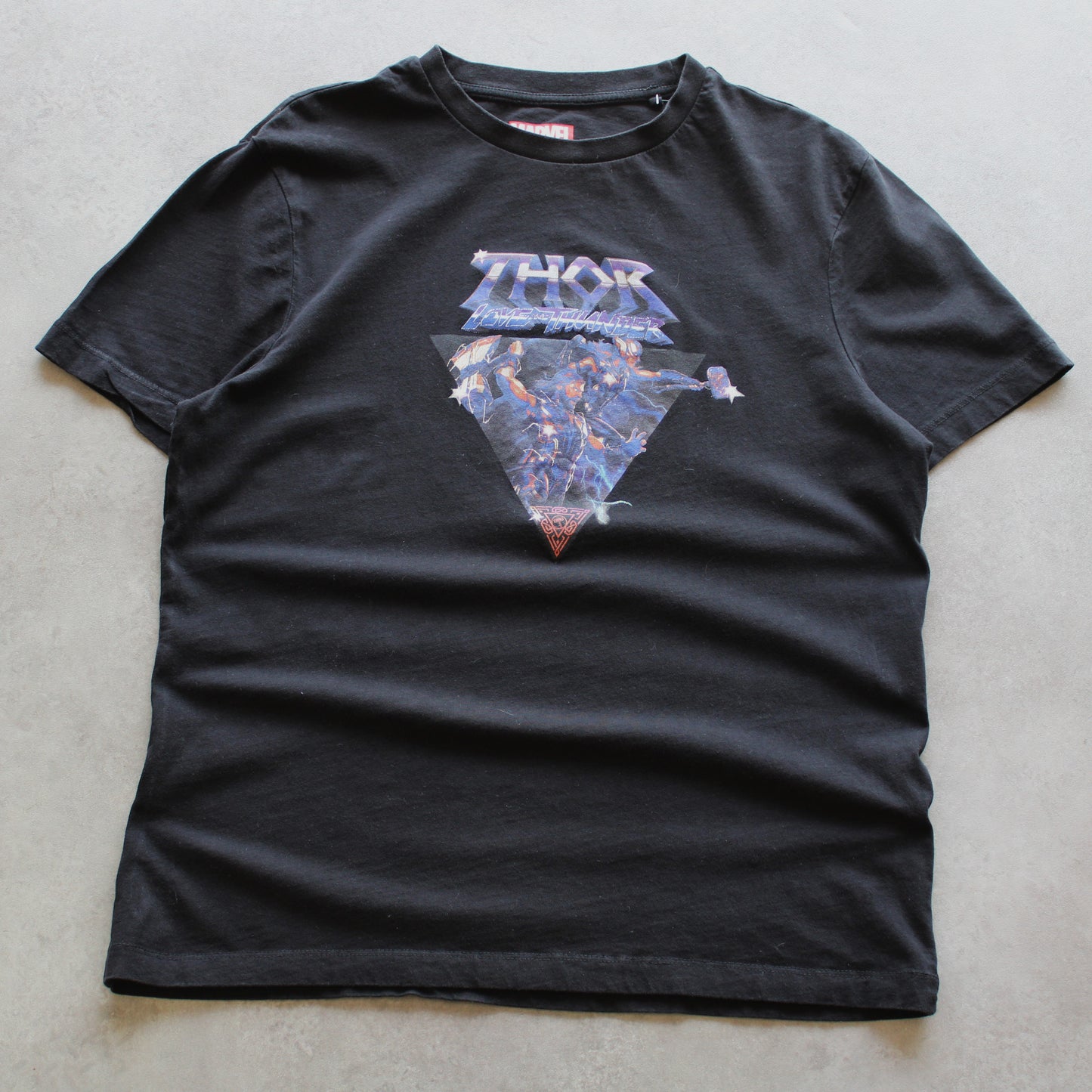 T-Shirt mit Marvel-Aufdruck (Herren – L)