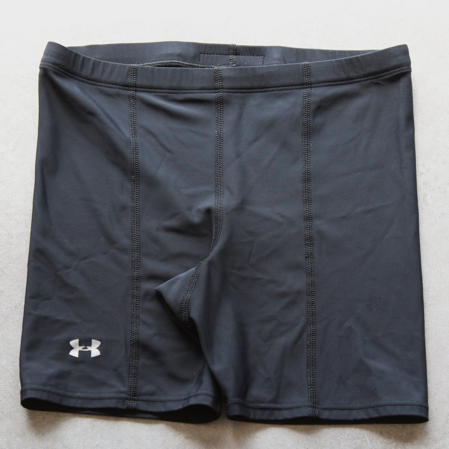 Under Armour Trainingsshorts (Damen-S)