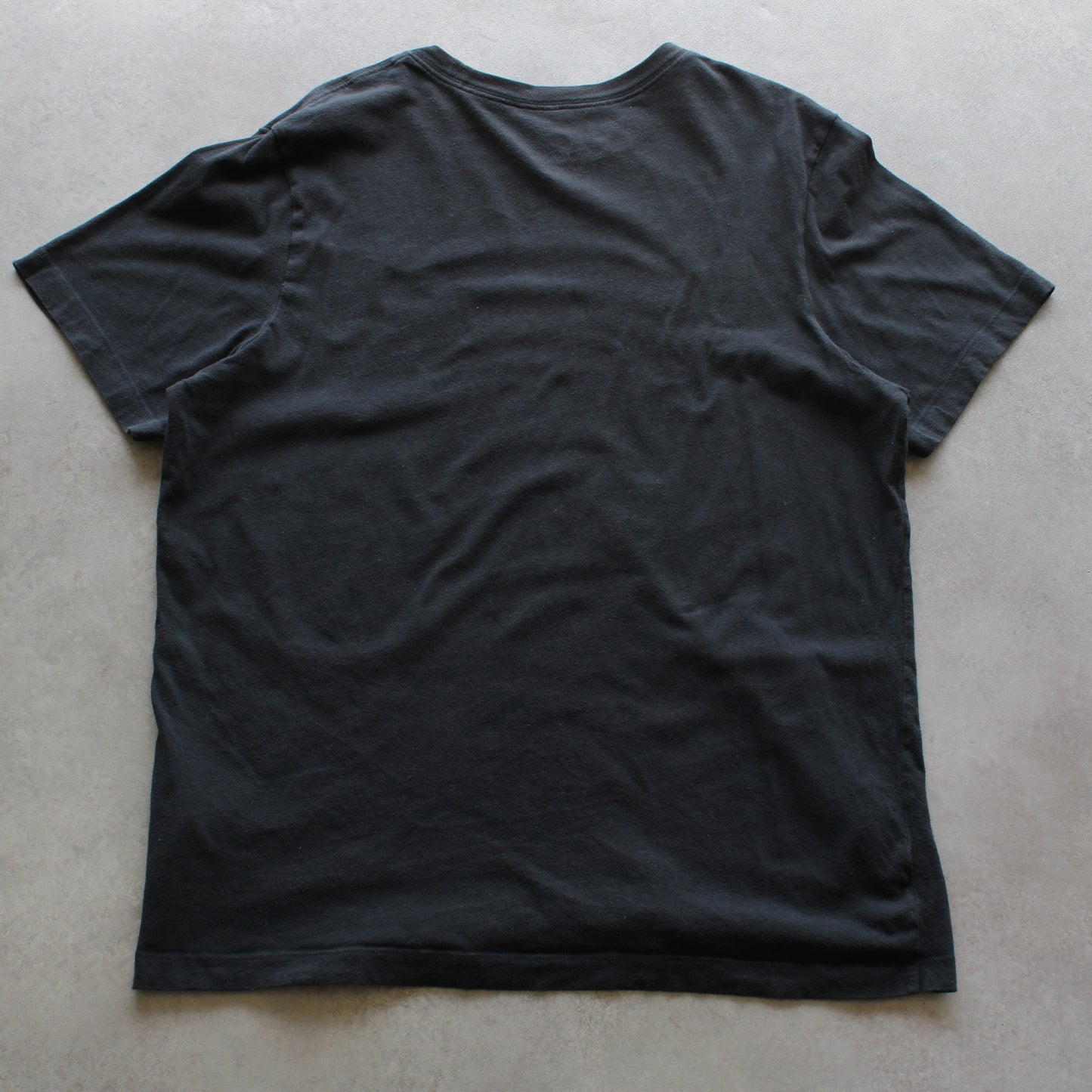 Nike T-Shirt mit kleinem gesticktem Logo (Herren, L)
