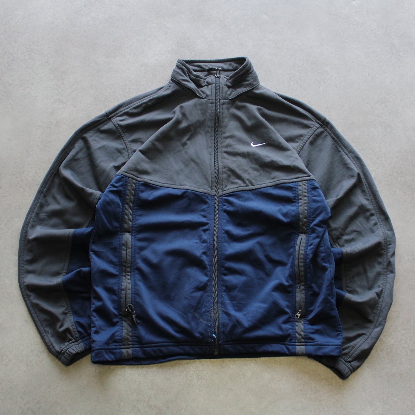 Nike Embrioed Small Logo Zip Up Sweater (Kid-176cm)