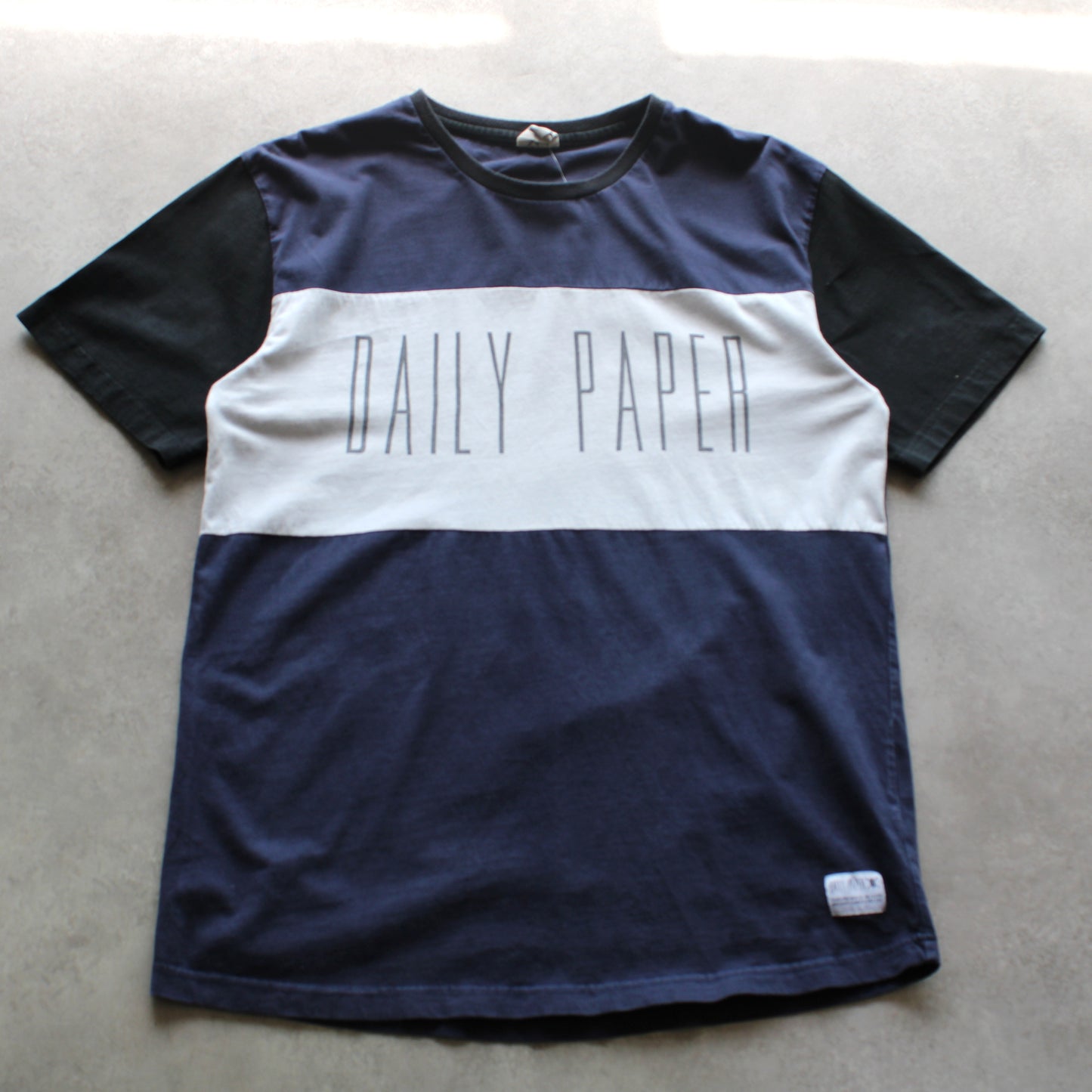 Fila Poloshirt mit kleinem bestickten Logo (Herren, XXL)