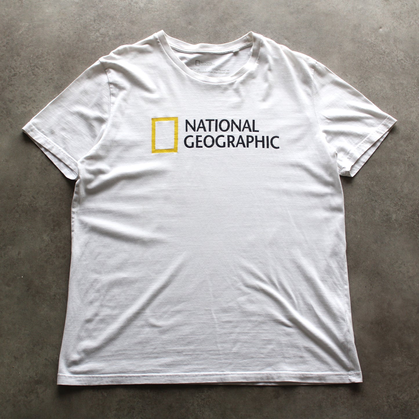 National Geographic Printed T-Shirt (Man-XL)