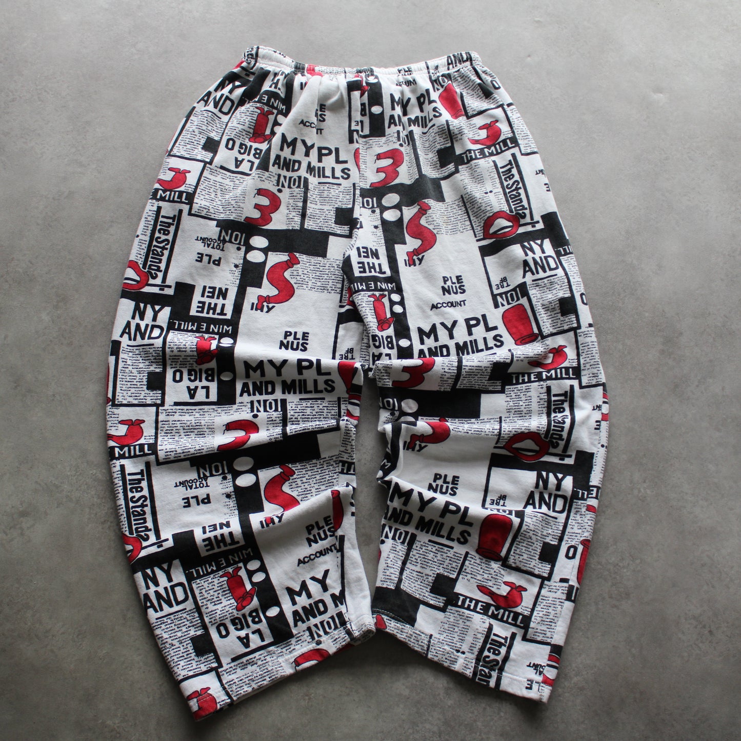 Newspaper Printed Sweat Pants (Man-XXL)