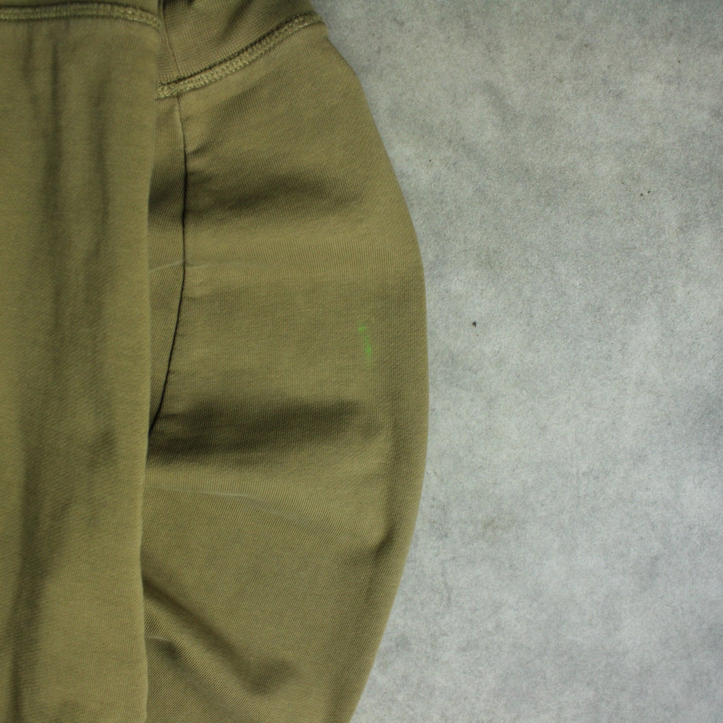 Tommy Hilfiger Logo Hoodie – Olive Green (Man-XS)