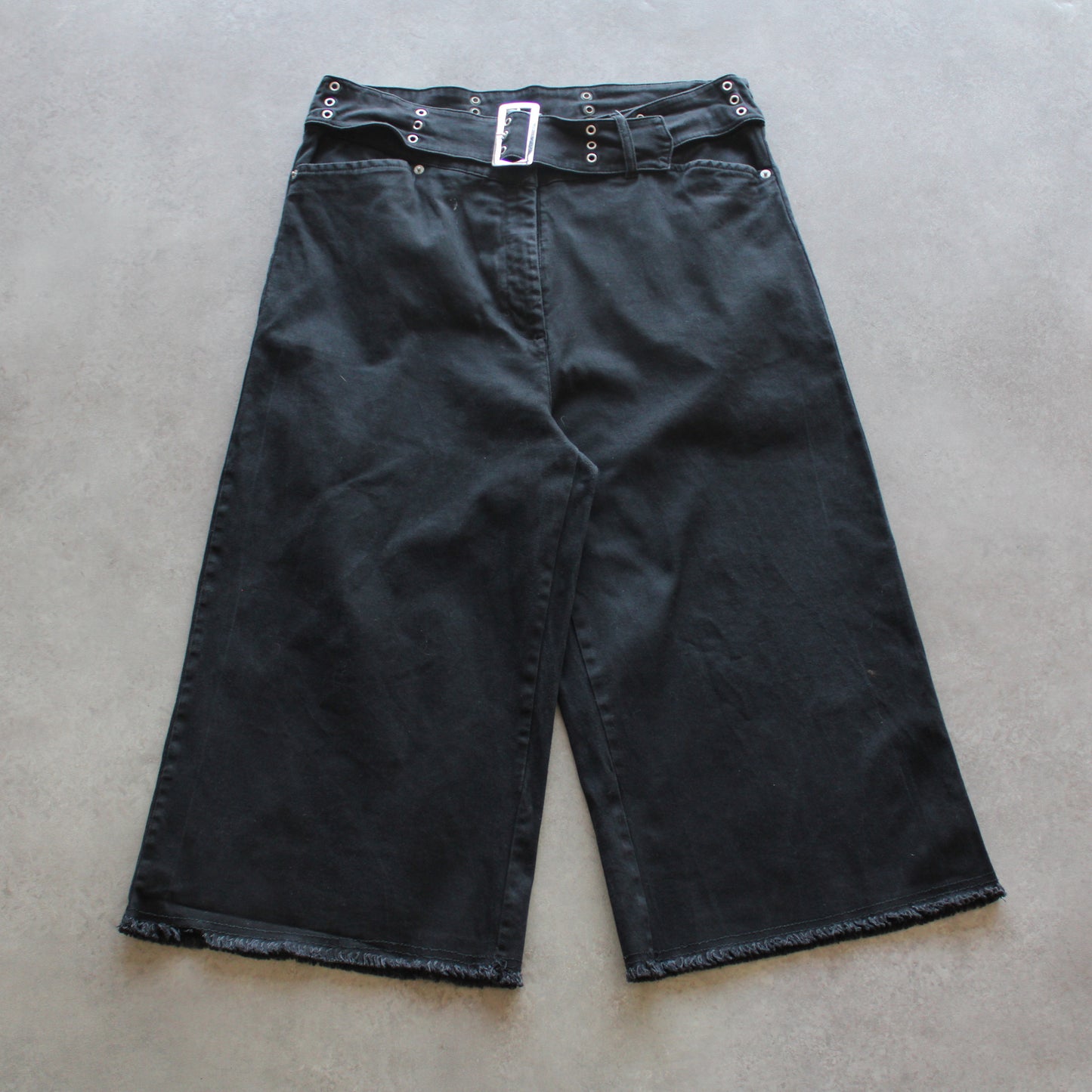 Black Wide-Leg Cropped Pants with Belt (Woman-46)