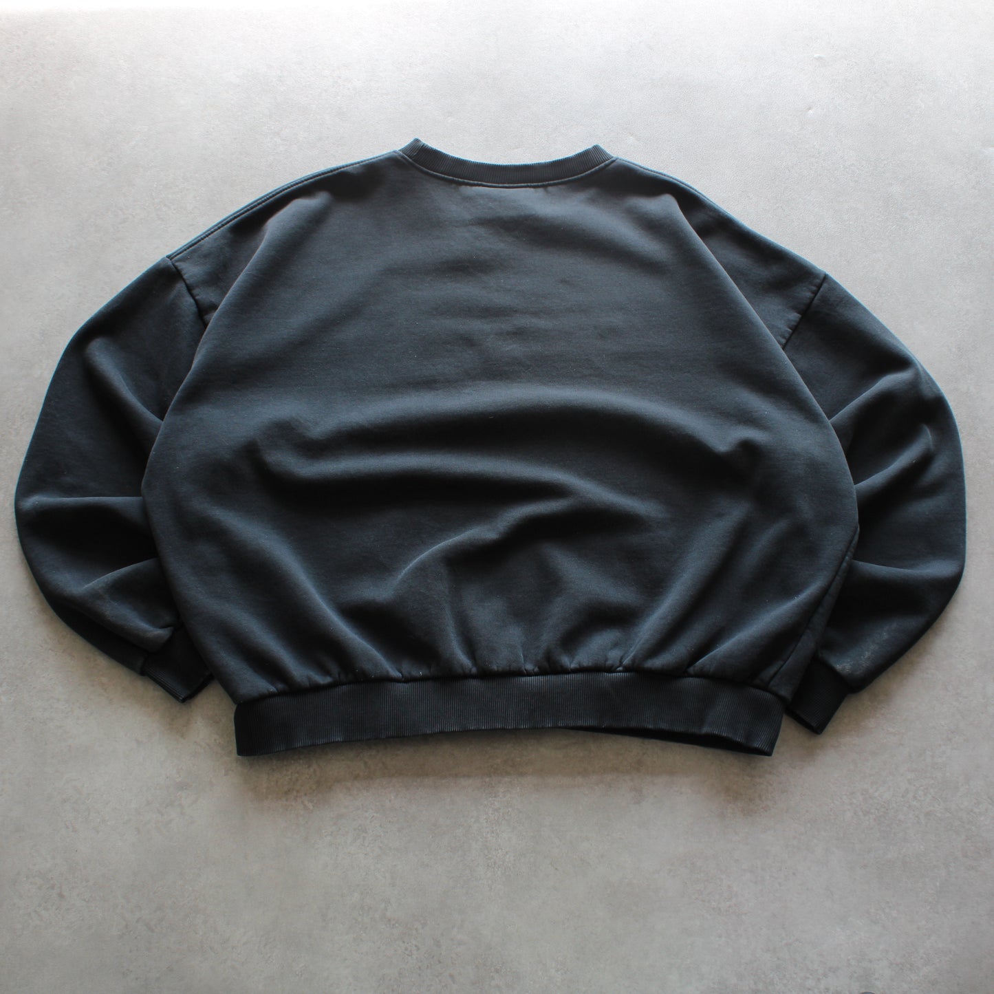 LFDY Embrioed Crewneck Sweater (Man-L)