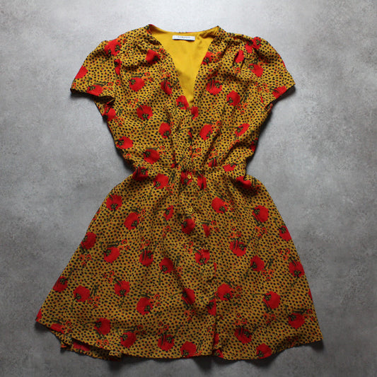 Glamouröses Kleid (Damen-M) 
