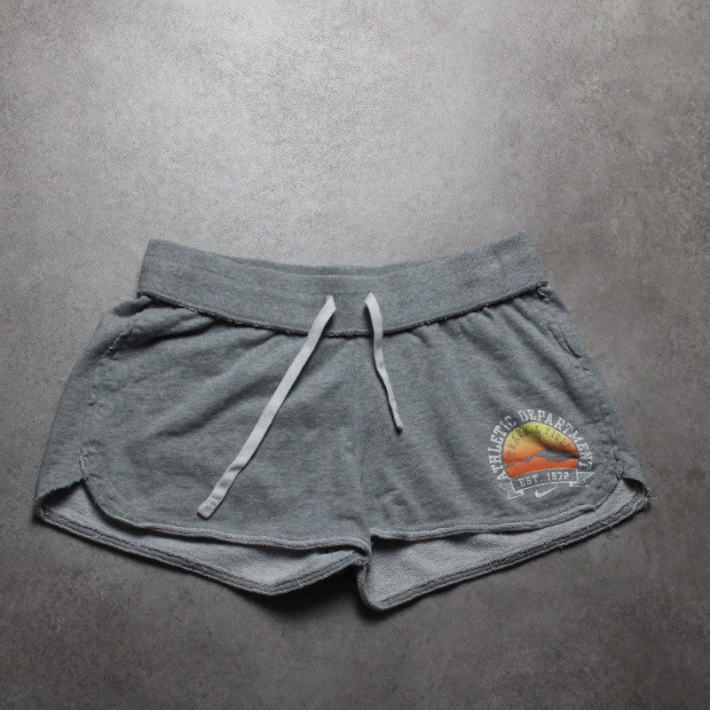 Nike Shorts (Damen-M) 