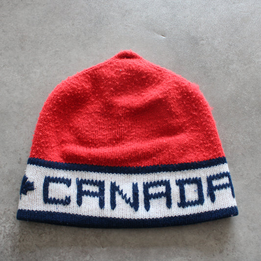 Canada Red Beanie