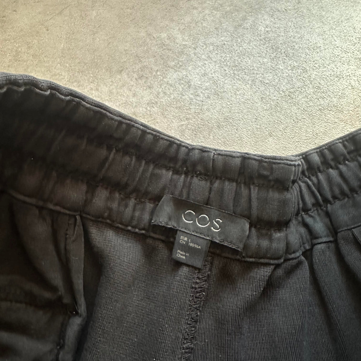 COS Black Sweatpants L
