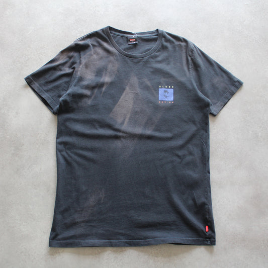 Globe Printed T-Shirt (Man-M) [SPOTTED]