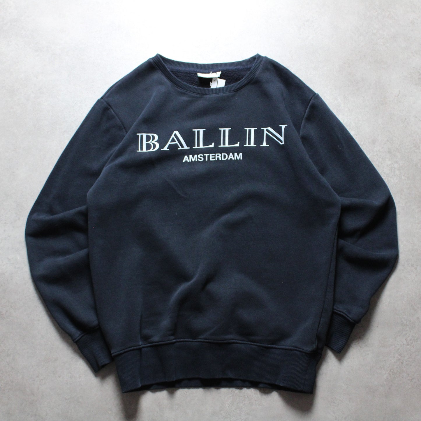 Reinweißer „BALLIN“-Pullover mit Rundhalsausschnitt (Herren-M) 