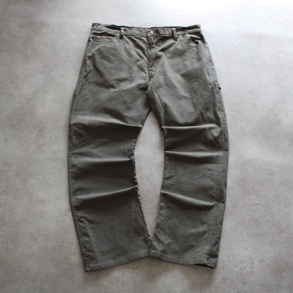Dickies pants, vintage khaki trousers, Dickies work pants, retro streetwear pants, men’s vintage workwear, gray wide-leg trousers