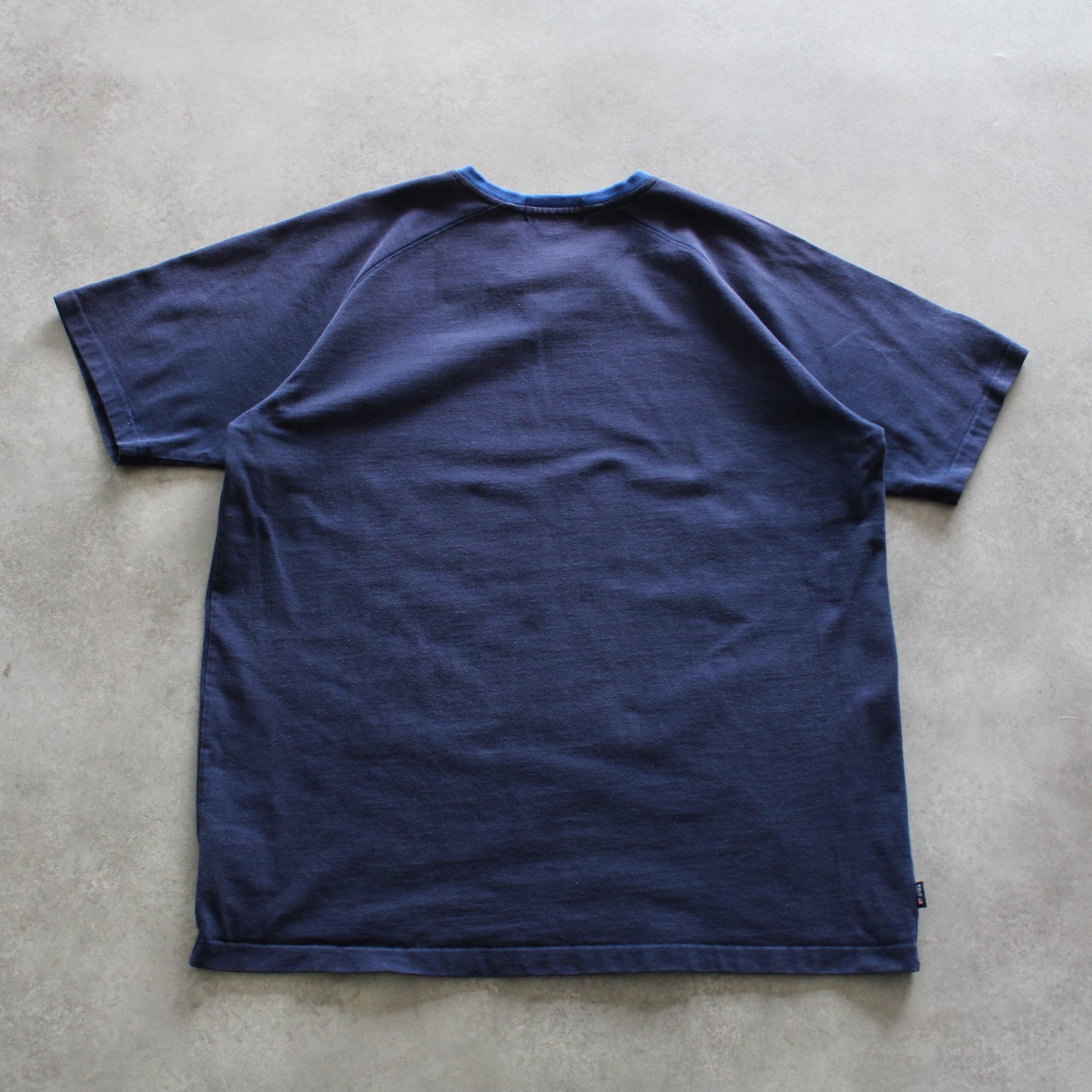 Polo Sport Vintage Navy Blue T-Shirt – V-Neck with Logo Detail (Man-L)