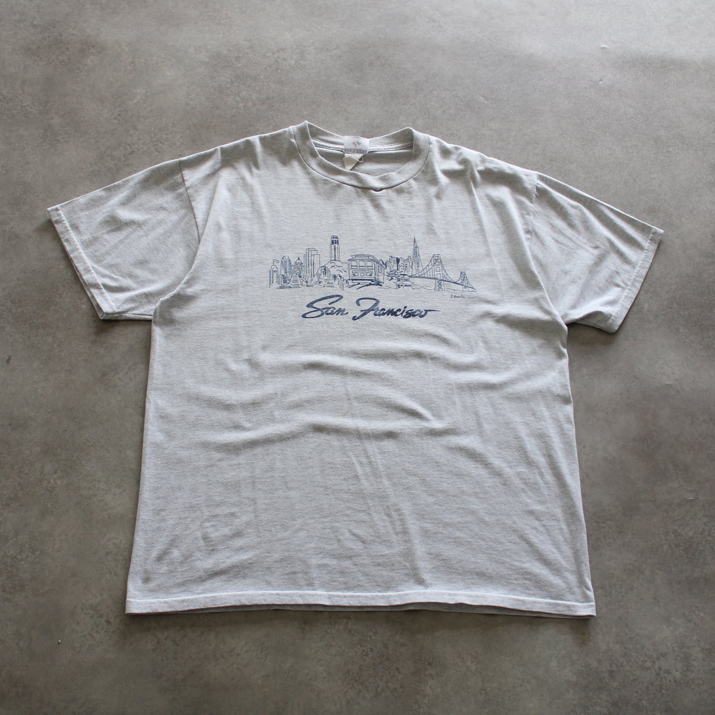 San Francisco Vintage Grey T-Shirt – Skyline Graphic (Man-L) [SPOTTED]