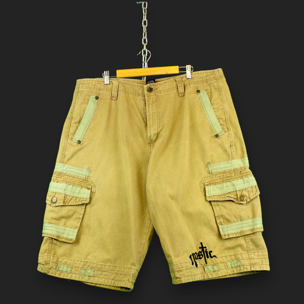 Nostic Cargo Shorts