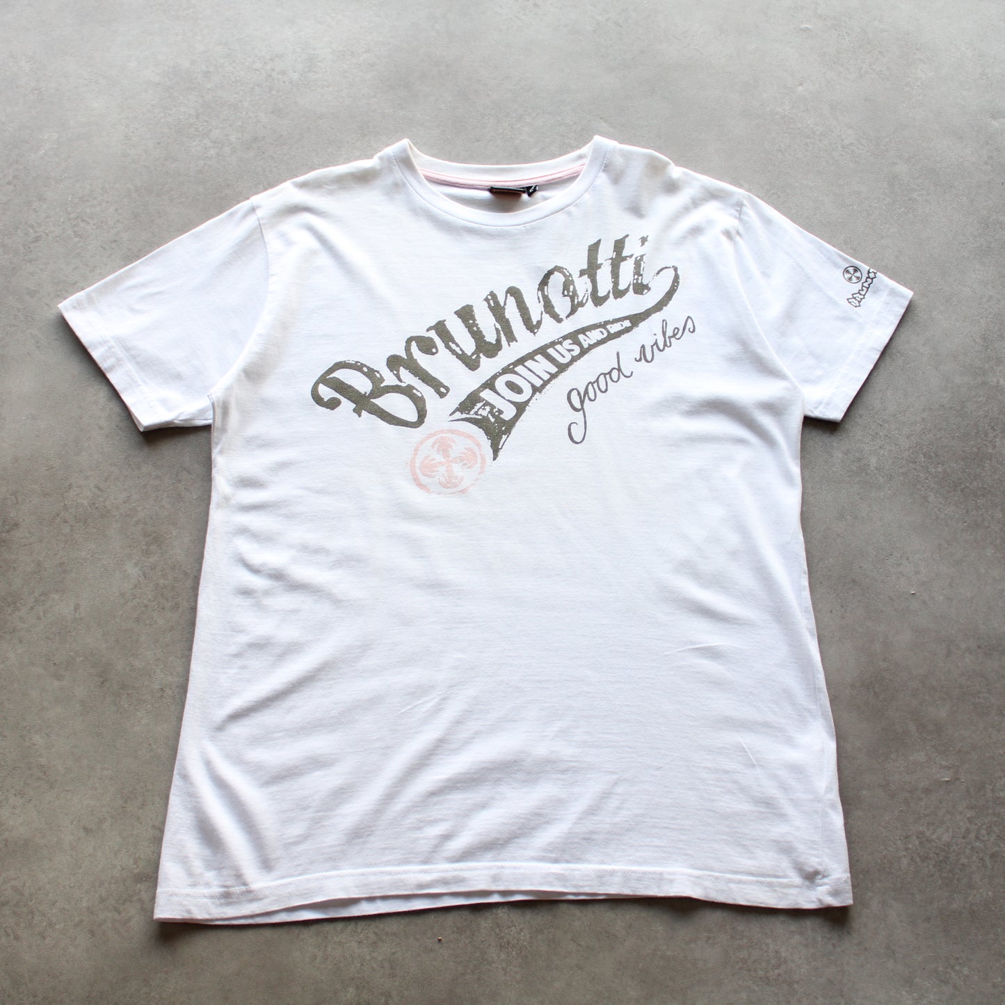 Brunotti Graphic T-Shirt – White, Printed Logo & “Good Vibes” Design (Man-XL)