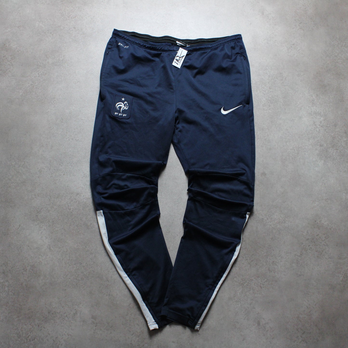 Nike France Dri-Fit Jogginghose (Herren-M) [ENTDECKT] 