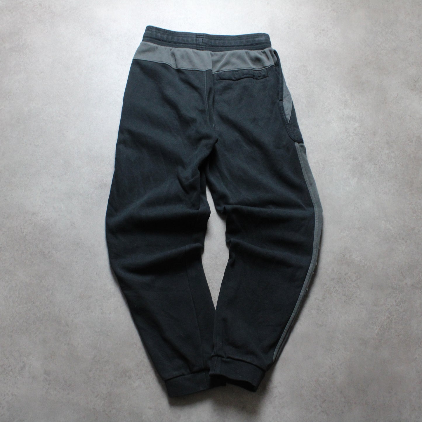 Nike Air Sweatpants (Men-XS) [SPOTTED]