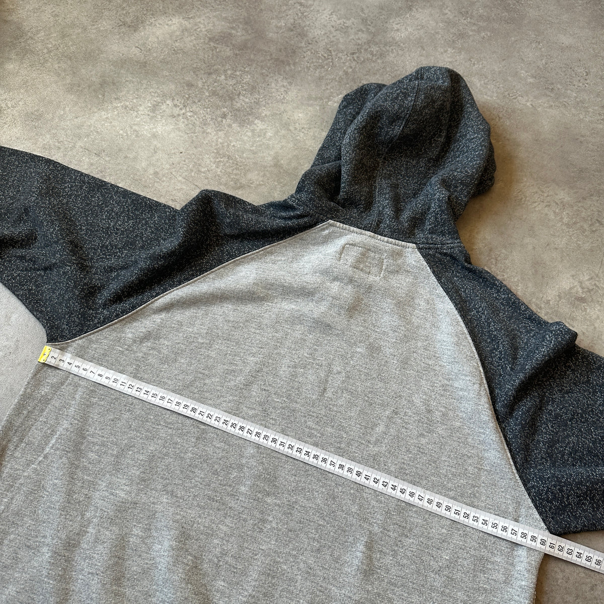 Billabong Grey & Maroon Colorblock Hoodie XL