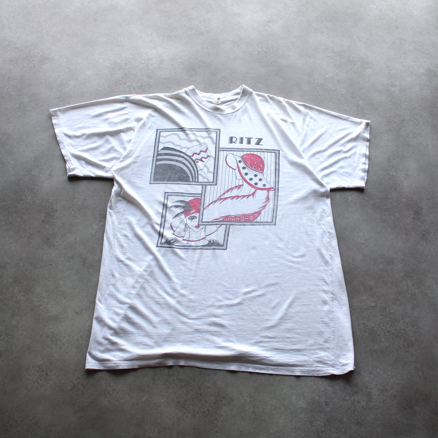 Vintage Ritz Graphic T-Shirt – White with Retro Print (Man-XL)