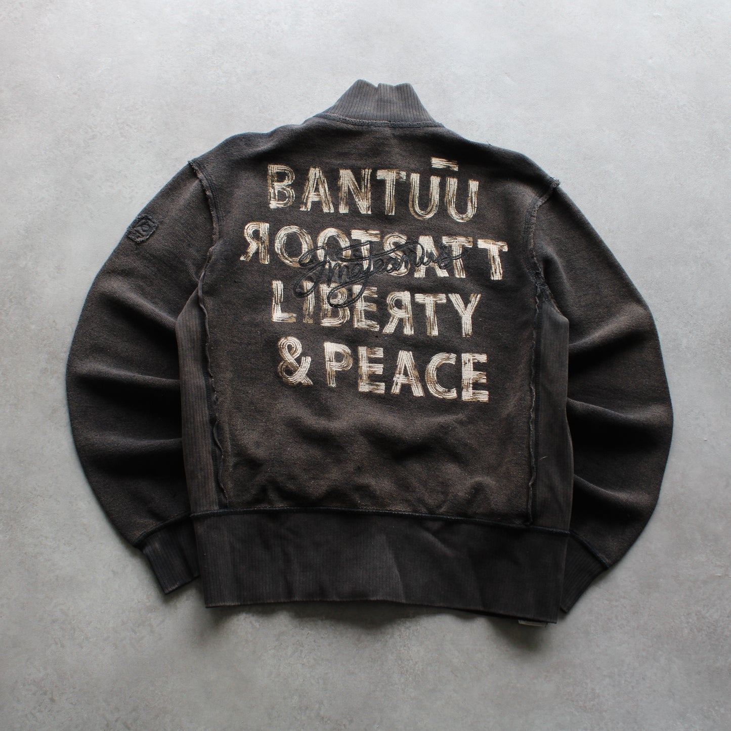 Bantuu Vintage Zip-Up Sweatshirt – Faded Black, Distressed Details, Liberty & Peace Print (Man-L)