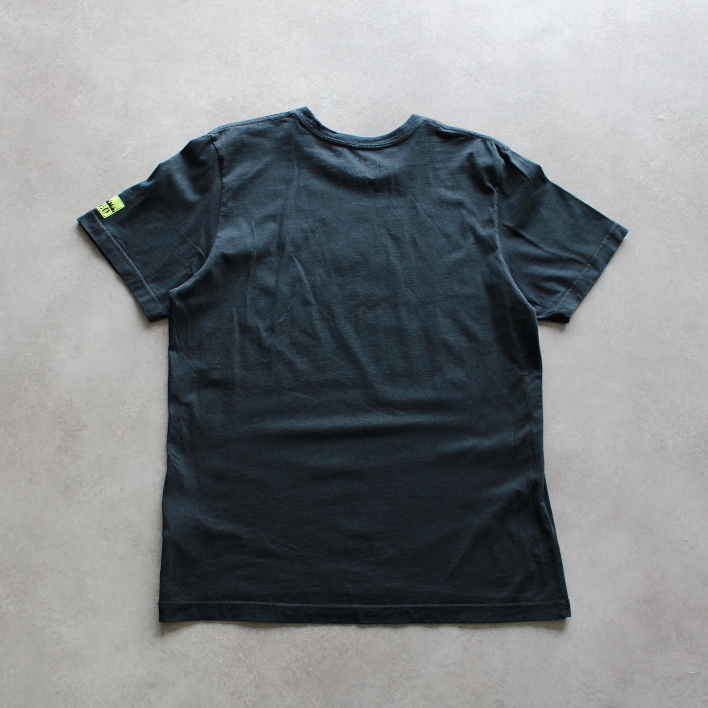 Nike “Hong Kong” Graphic Tee – Black (Man-XL)