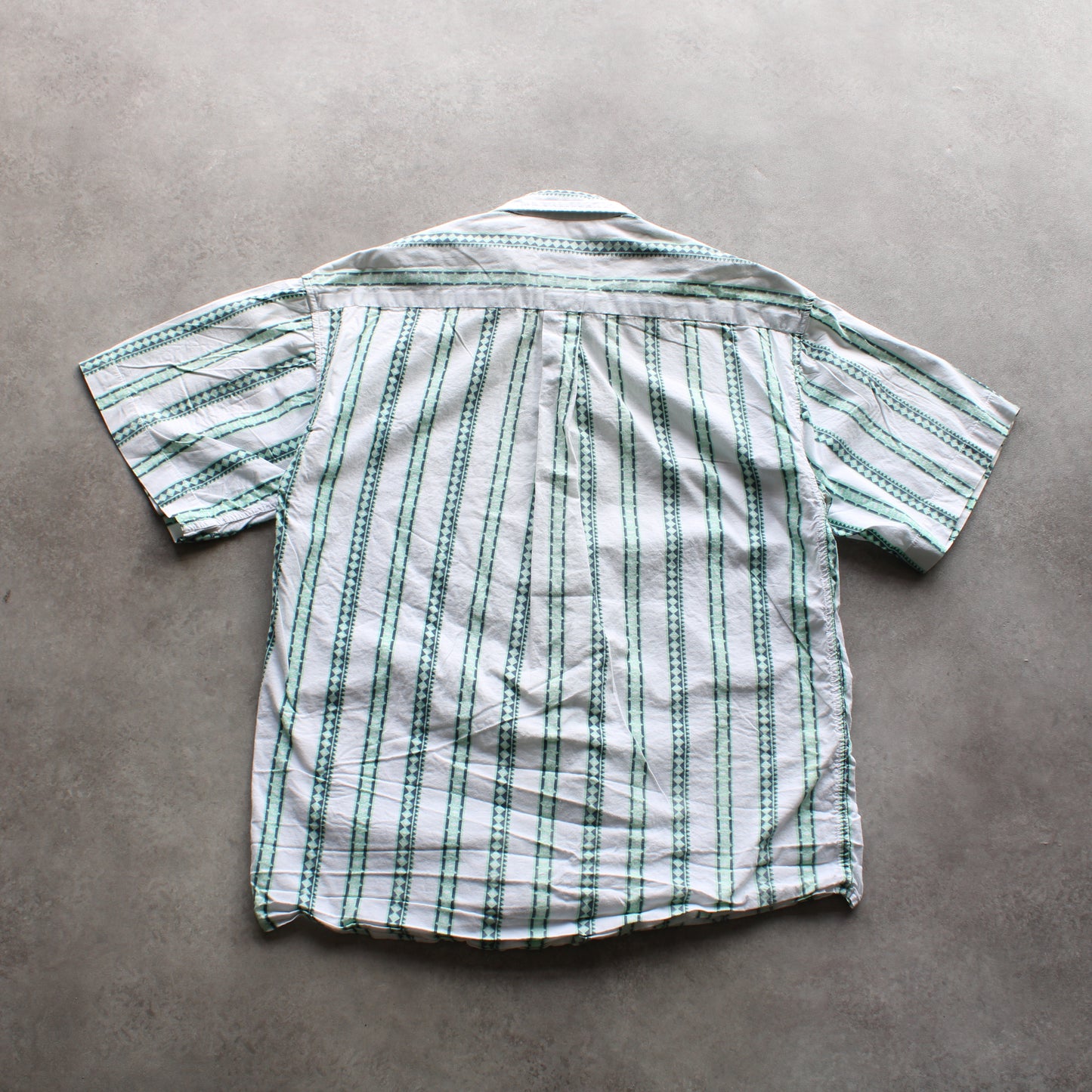 Wash Vintage Striped Short Sleeve Shirt – White/Green (Man-L)