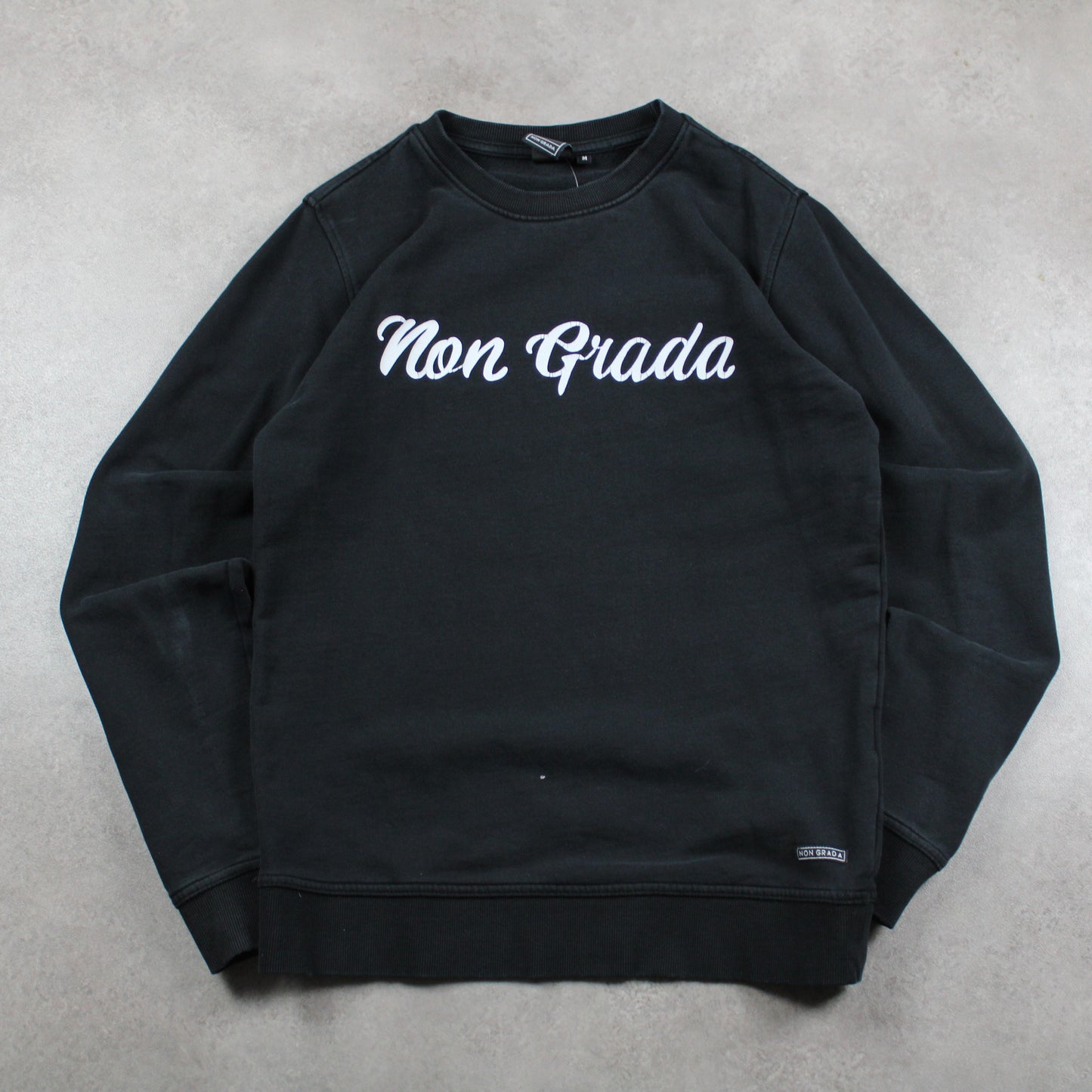 Non Grada Rundhalspullover (Herren-M) 
