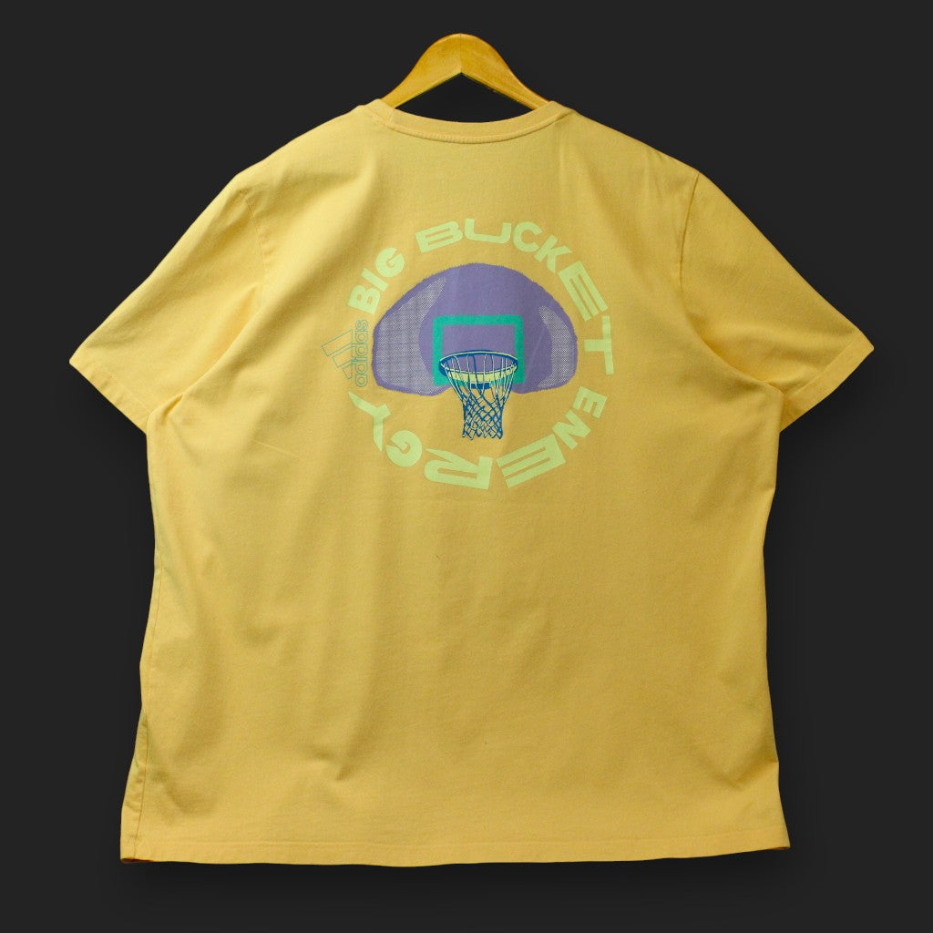 Adidas T-Shirt mit Rückenaufdruck 