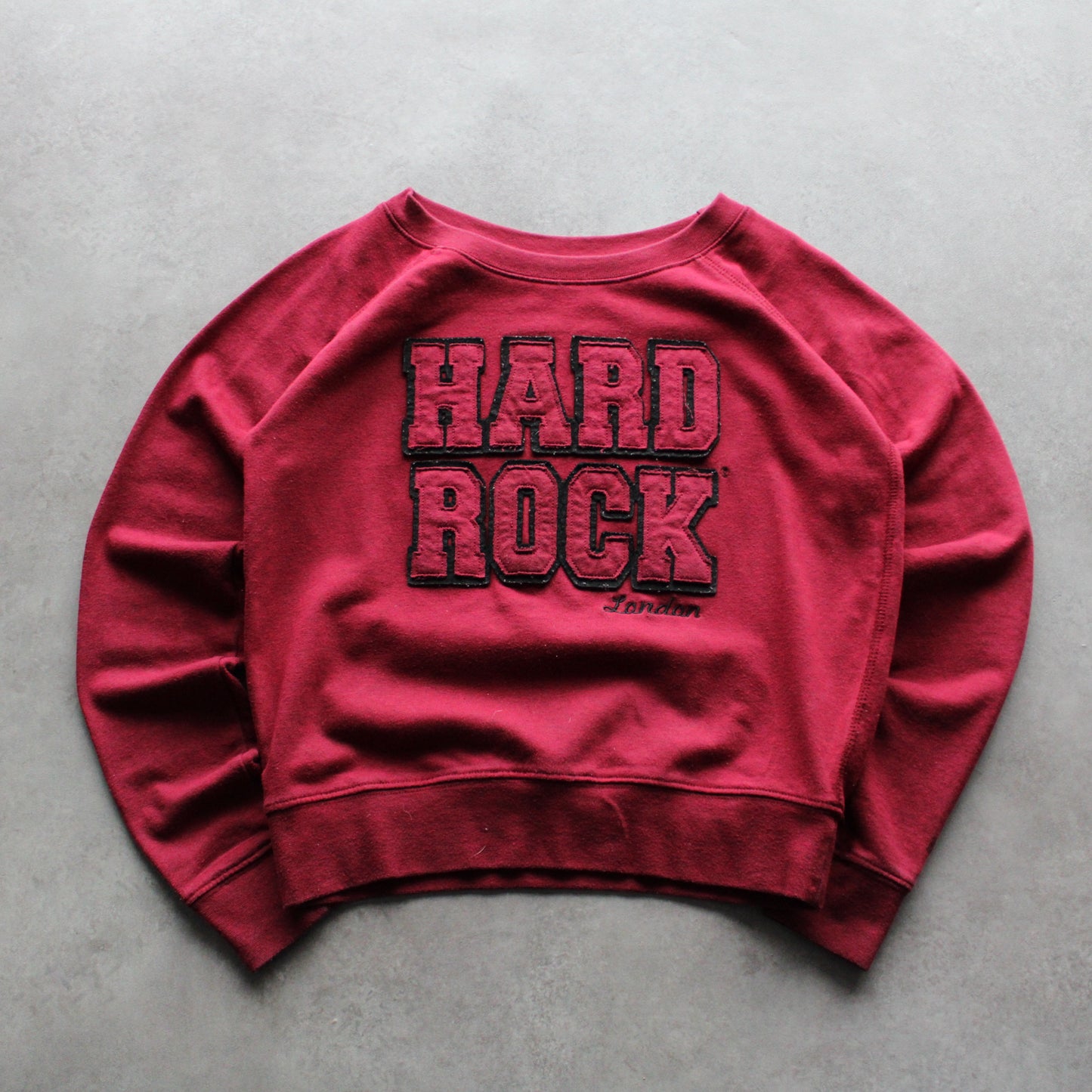 Hard Rock London Cropped Sweatshirt – Burgundy (Woman-S)