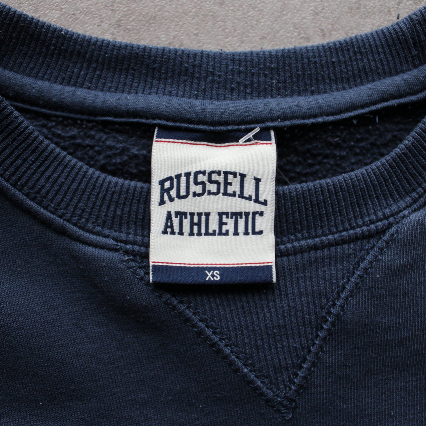 Russell Athletic Vintage Sweatshirt – Navy (Man-XS)