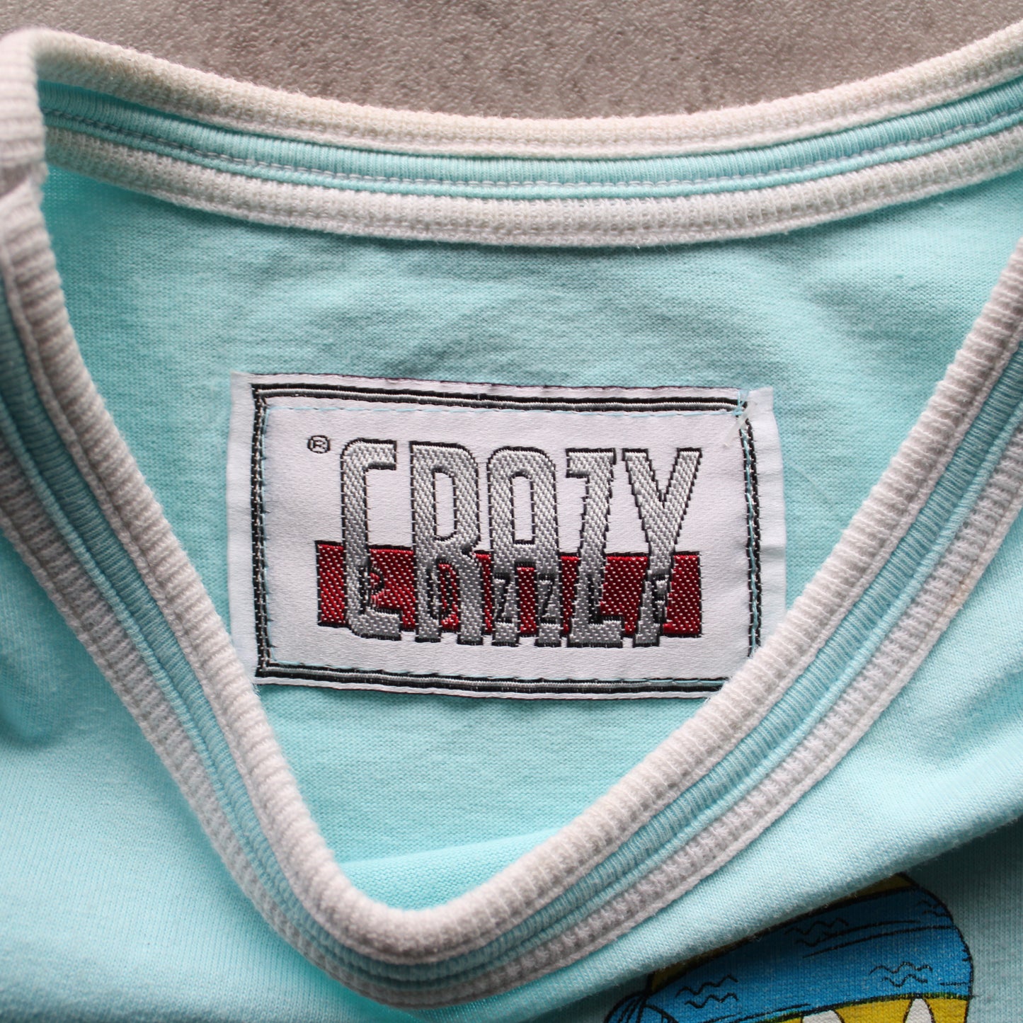 Crazy Puzzle 1989 Vintage Tweety Graphic Tee – Light Blue (Woman-L)