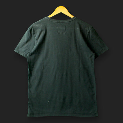 Es gibt ein Kalifornien T-Shirt