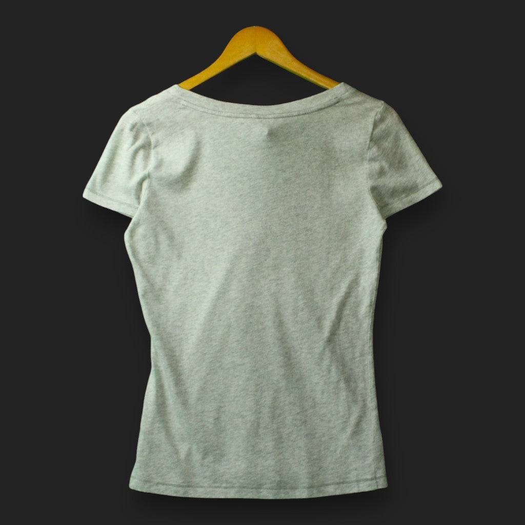 Hollister – T-Shirt mit V-Ausschnitt