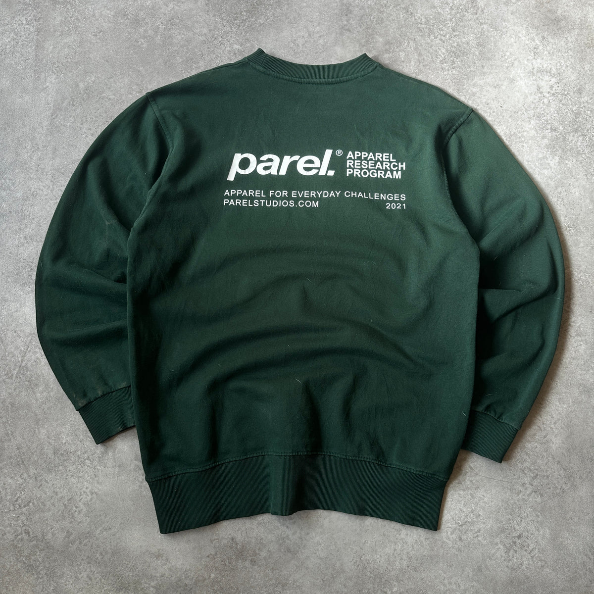 Parel Forest Green Small Chest Logo Crewneck L